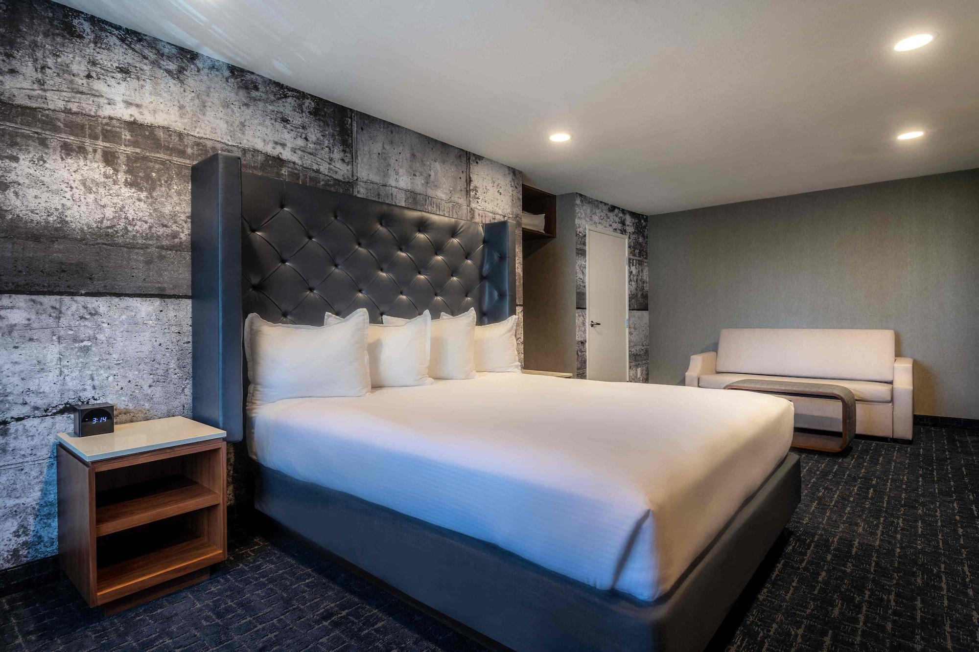 Anaheim Camelot Inn & Suites ภายนอก รูปภาพ