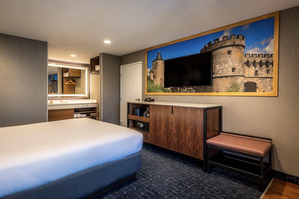 Anaheim Camelot Inn & Suites ภายนอก รูปภาพ