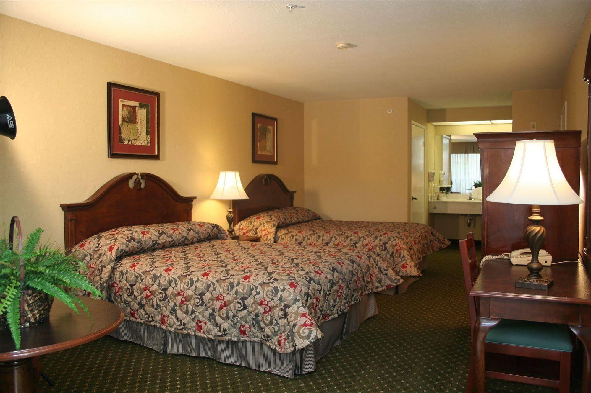 Anaheim Camelot Inn & Suites ห้อง รูปภาพ